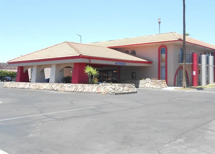 Ramada By Wyndham Downtown 2* Mesa