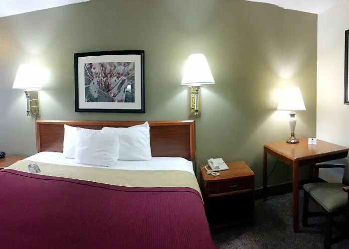 Ramada By Wyndham Downtown