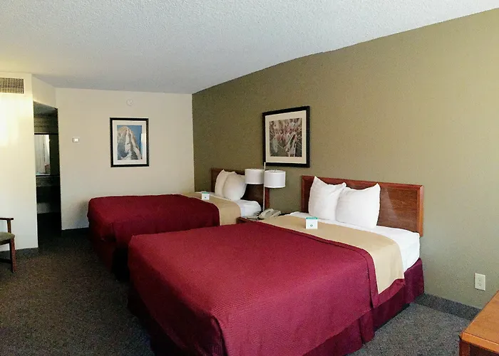 Ramada By Wyndham Downtown