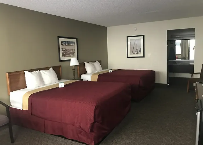 Ramada By Wyndham Downtown Hotel Mesa